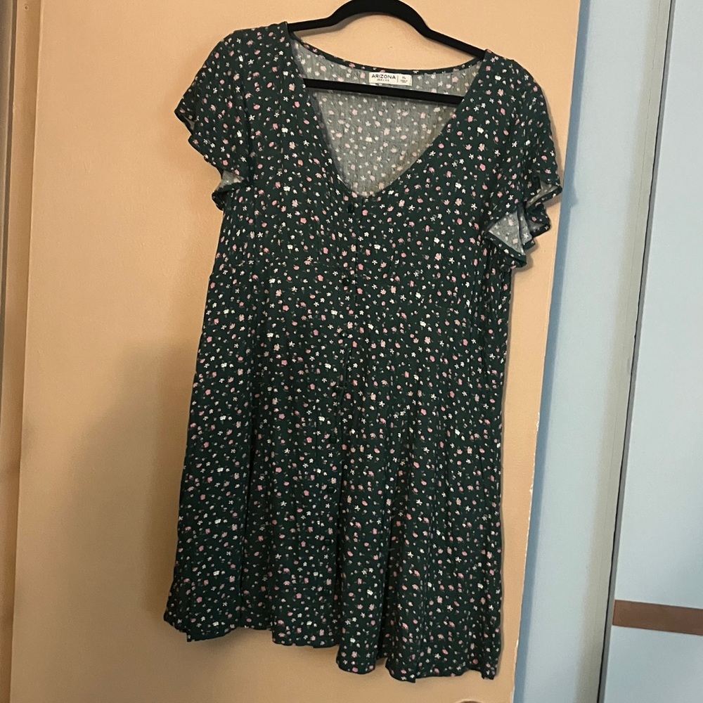 Floral Green Dress with Ruffle Sleeves